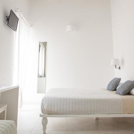 Camere Mare Сироло Екстериор снимка