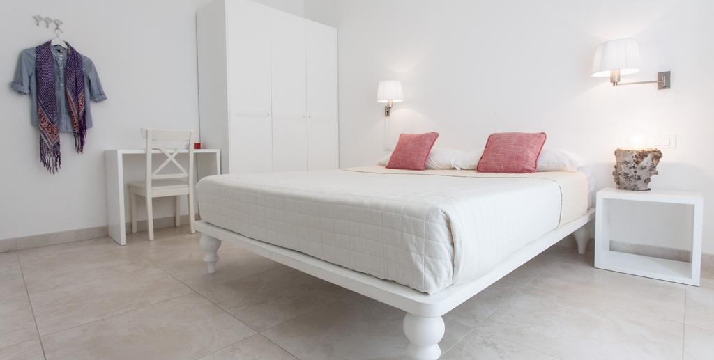 Camere Mare Сироло Стая снимка
